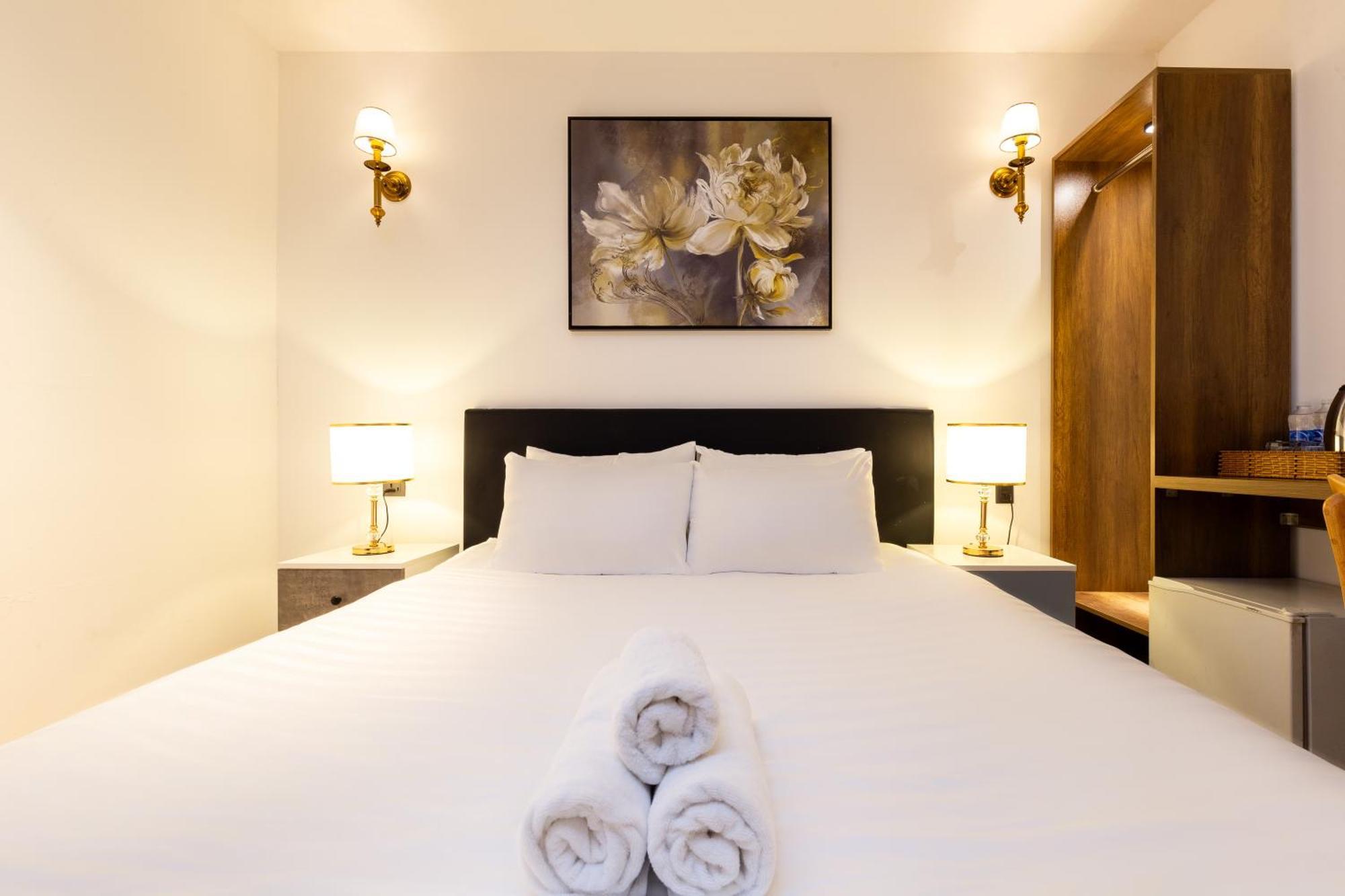 The Grand Apec Hotel & Spa Ho Chi Minh City Exterior photo